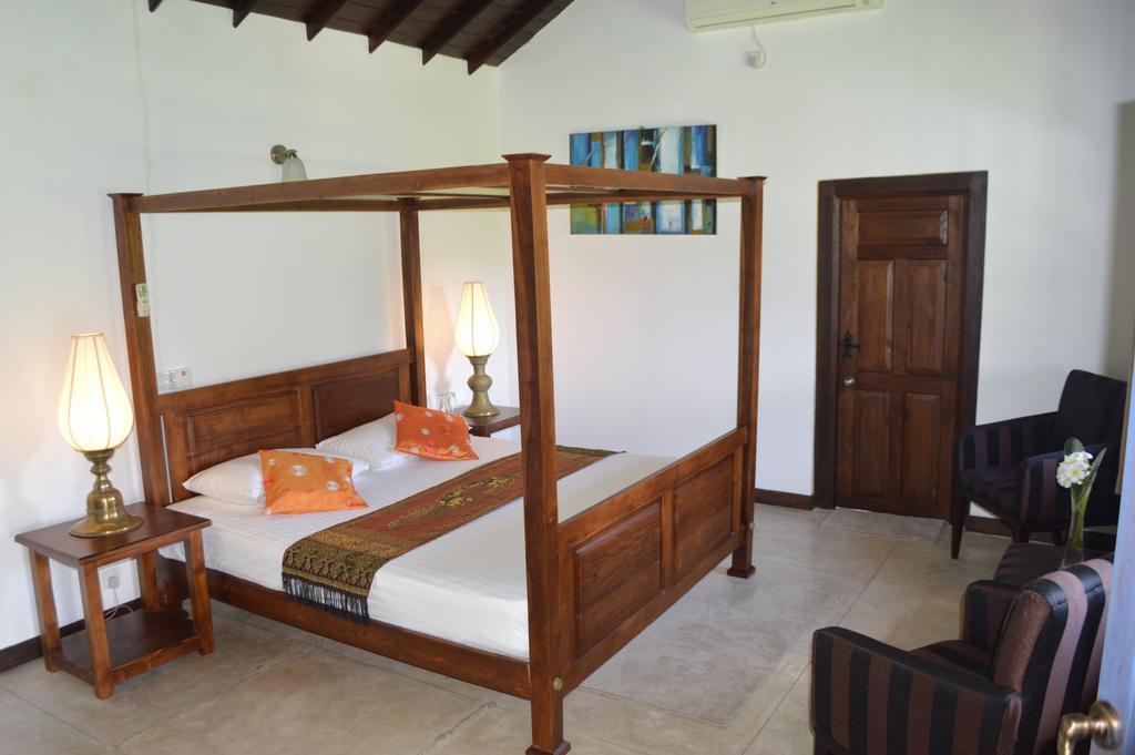 Villa Tee Four Digana Room photo